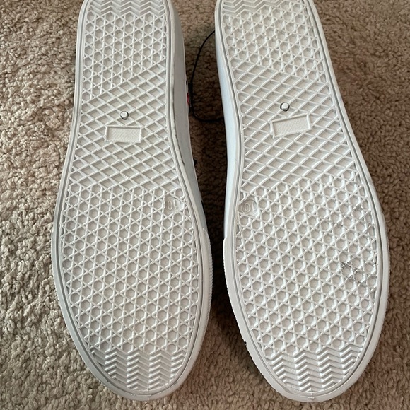 Size 10 women’s Harley Quinn inspired tennis shoes - Picture 5 of 5